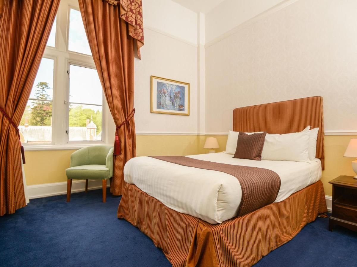 Lynford Hall Hotel Mundford Экстерьер фото